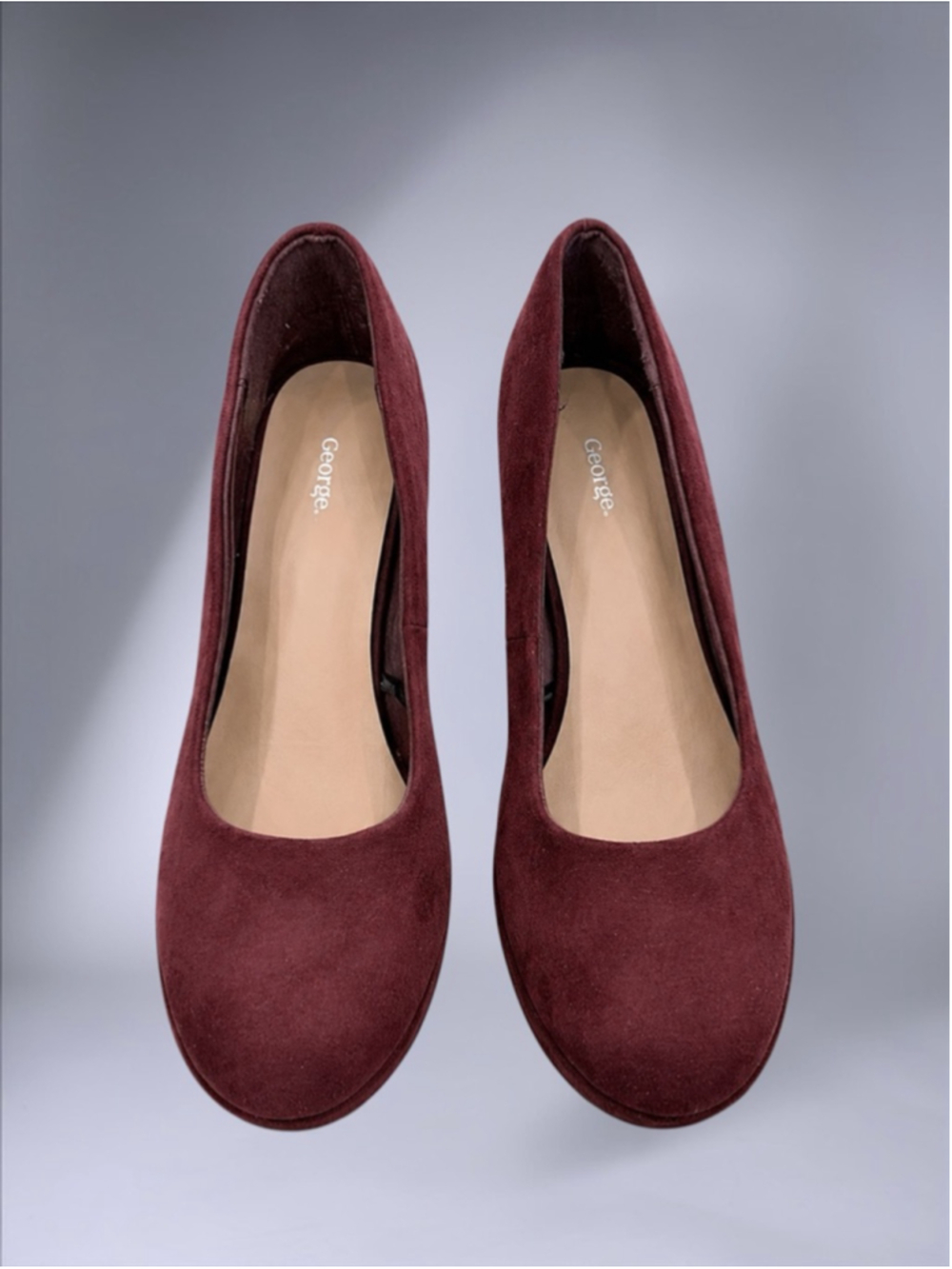 George Wendy Wedge Shoes – Women’s Size 7 – Burgundy Plum